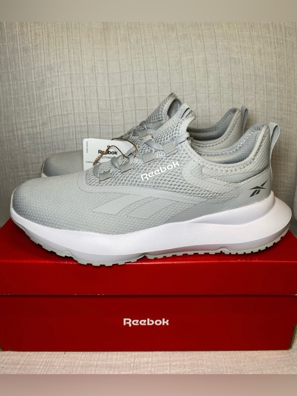 Reebok City Ride Running